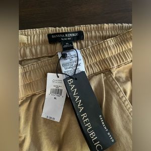 Banana Republic Khaki Pants